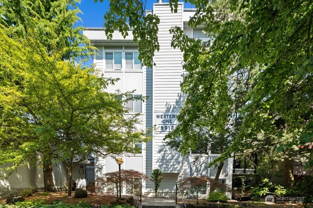 5912 California Avenue Sw #201, Seattle, WA 98136 - #1