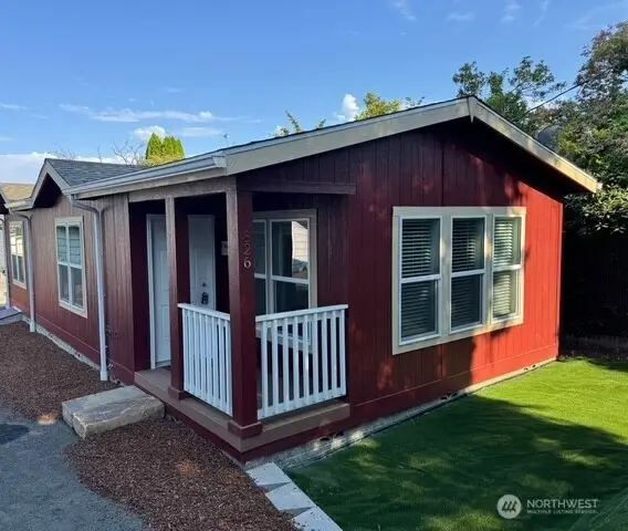 826 Chester Avenue, Bremerton, WA 98337