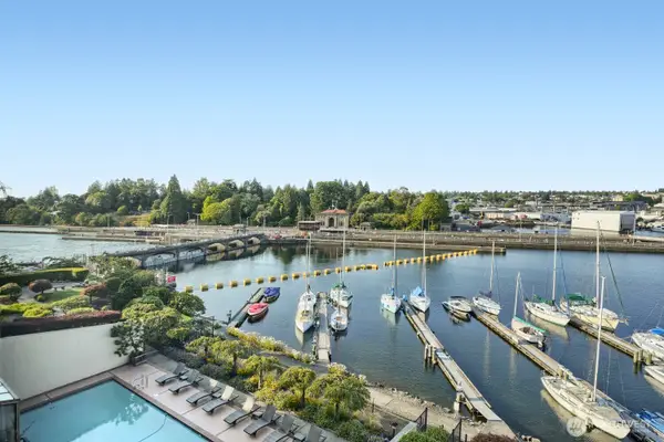 3100 W Commodore Way #305, Seattle, WA 98199