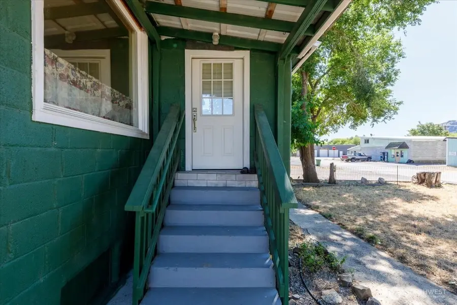 214 A Street, Grand Coulee, WA 99133 - #3