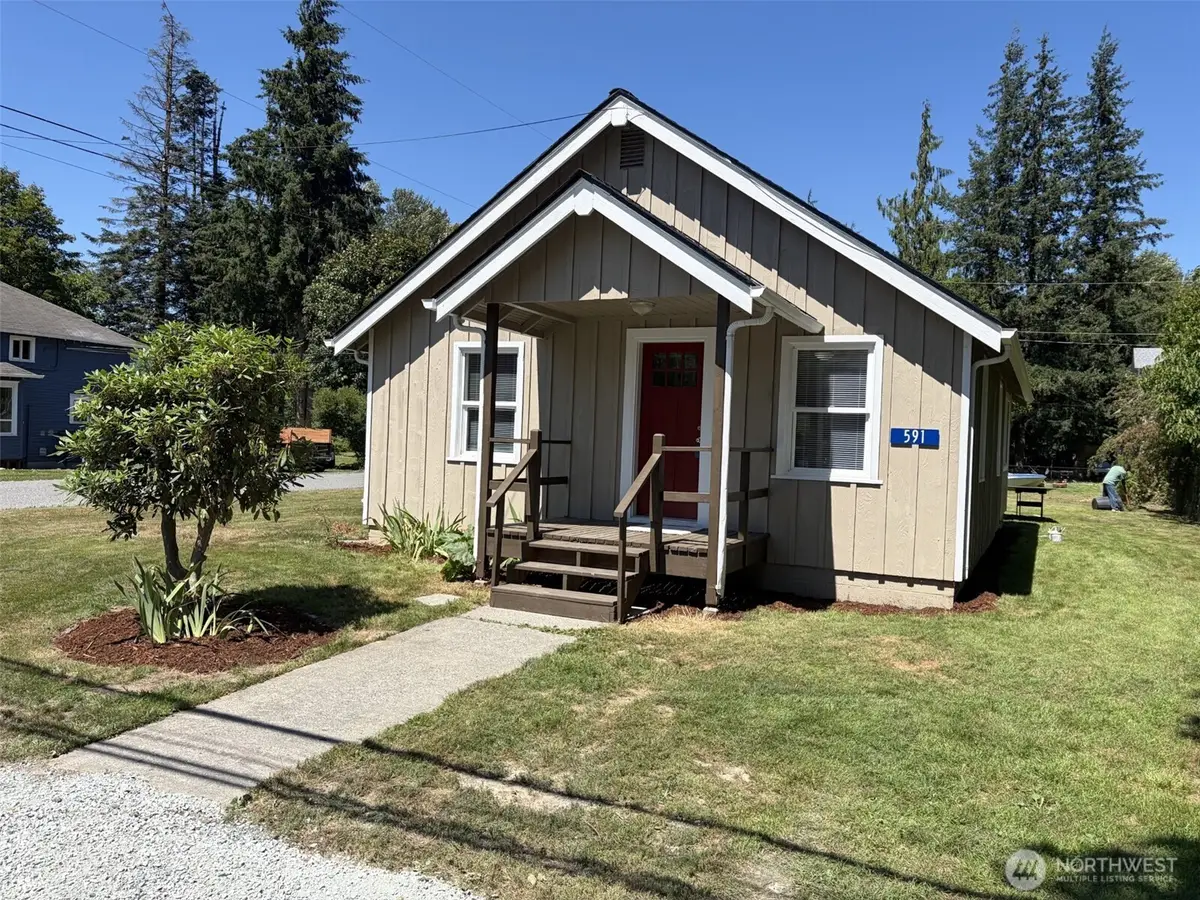 591 Maple Street, Hamilton, WA 98255 - #1