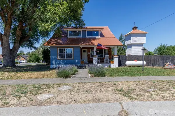 418 W Chestnut Street, Almira, WA 99103