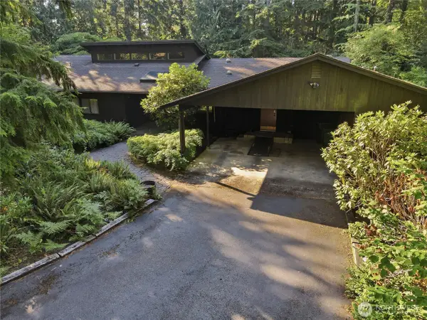 39045 258th Avenue Se, Enumclaw, WA 98022