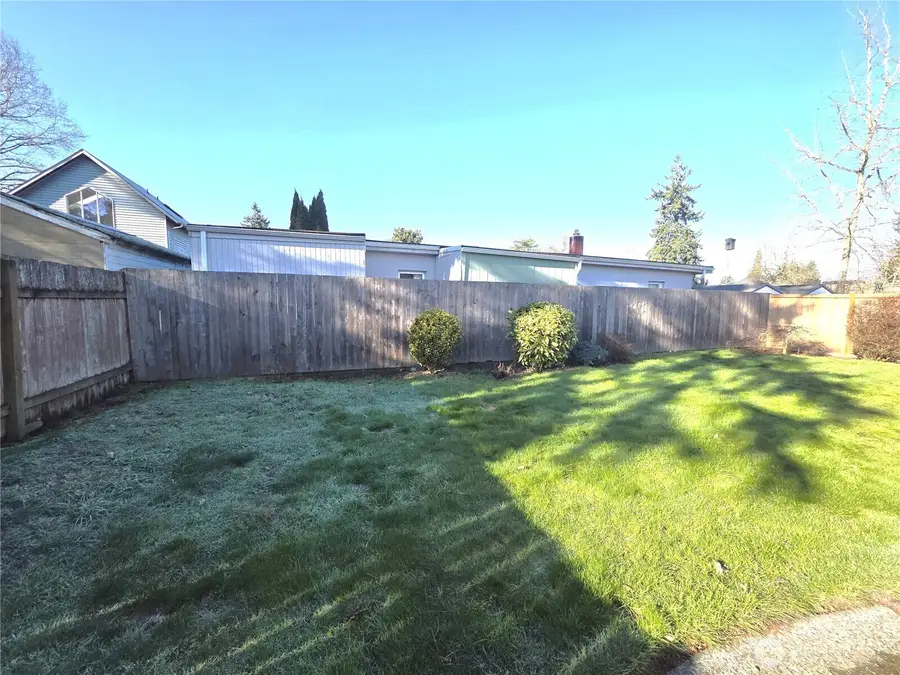 606 8th Street Nw, Puyallup, WA 98371 - #3