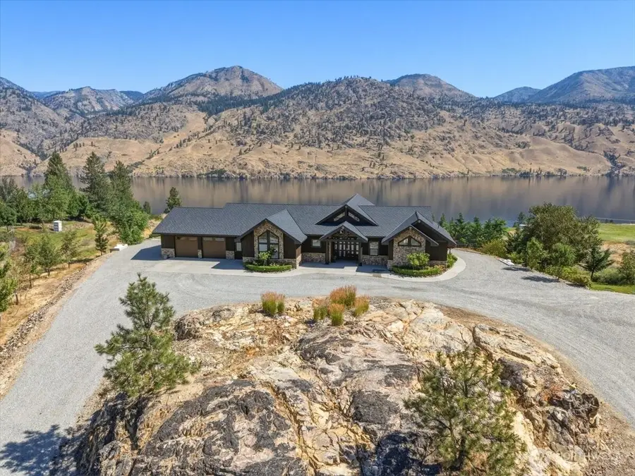 206 Mountain Lake Lane, Chelan, WA 98816 - #2