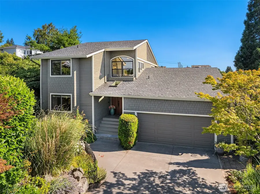 5601 Bradford Street, Seattle, WA 98116 - #2