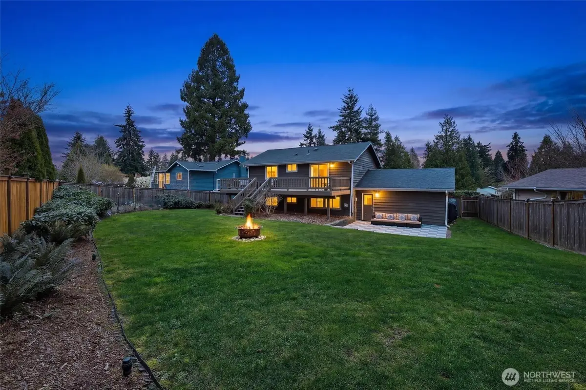 15601 125th Place Ne, Woodinville, WA 98072 - #1