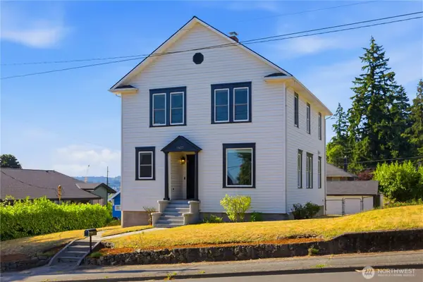 1607 Burwell Street, Bremerton, WA 98337
