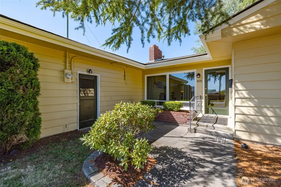 1511 Fowler Street, Mount Vernon, WA 98274 - #2