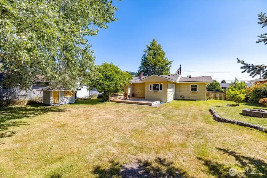 1511 Fowler Street, Mount Vernon, WA 98274 - #3