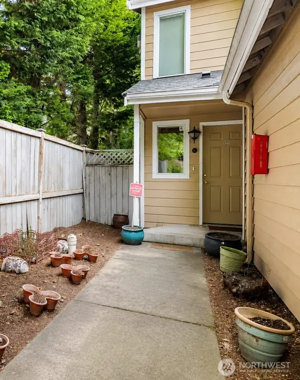 1426 S 308th Lane, Federal Way, WA 98003