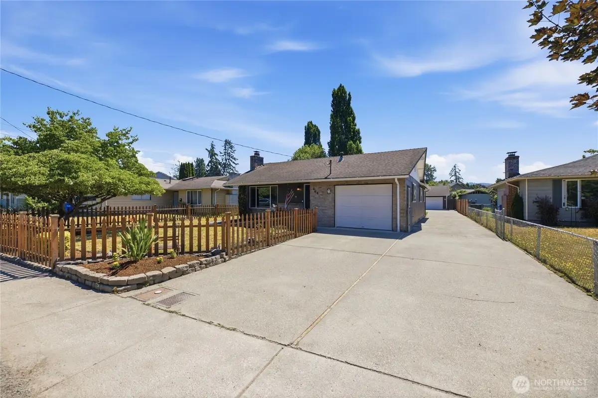 506 Calistoga Street W, Orting, WA 98360 - #1