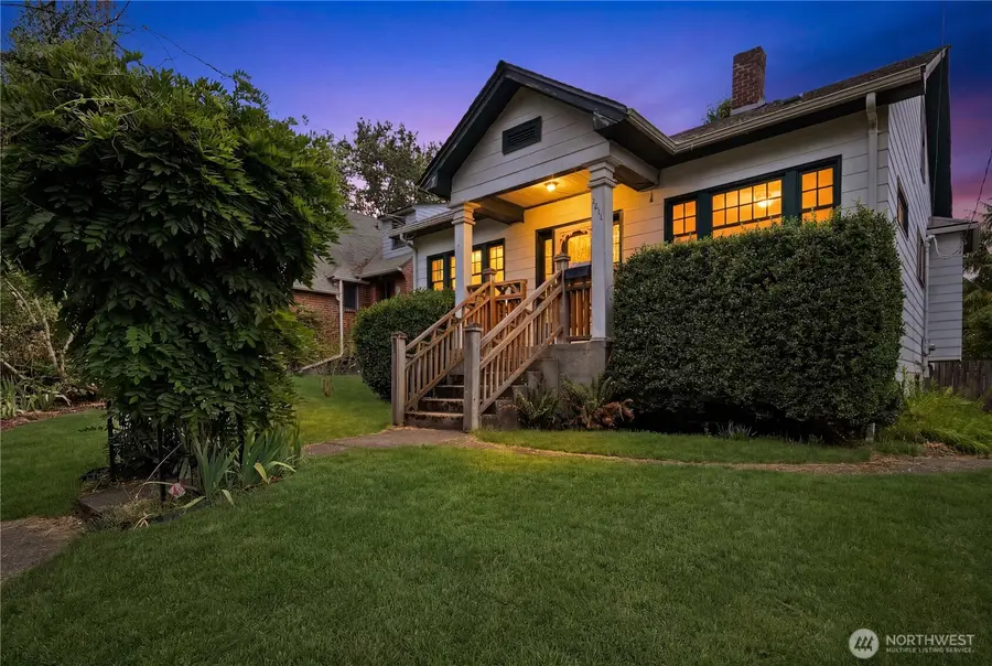 5214 35th Avenue Ne, Seattle, WA 98105 - #2