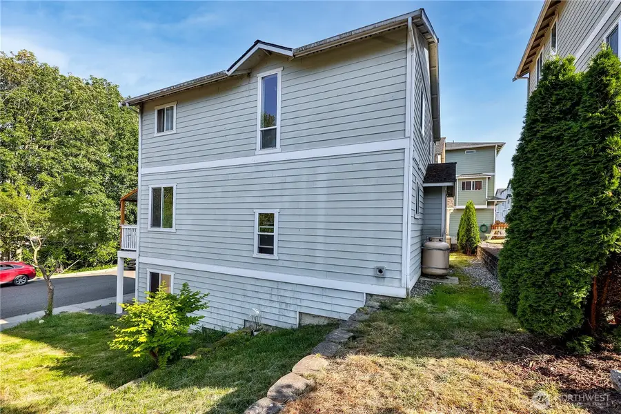 1102 Chestnut Street, Everett, WA 98201 - #2