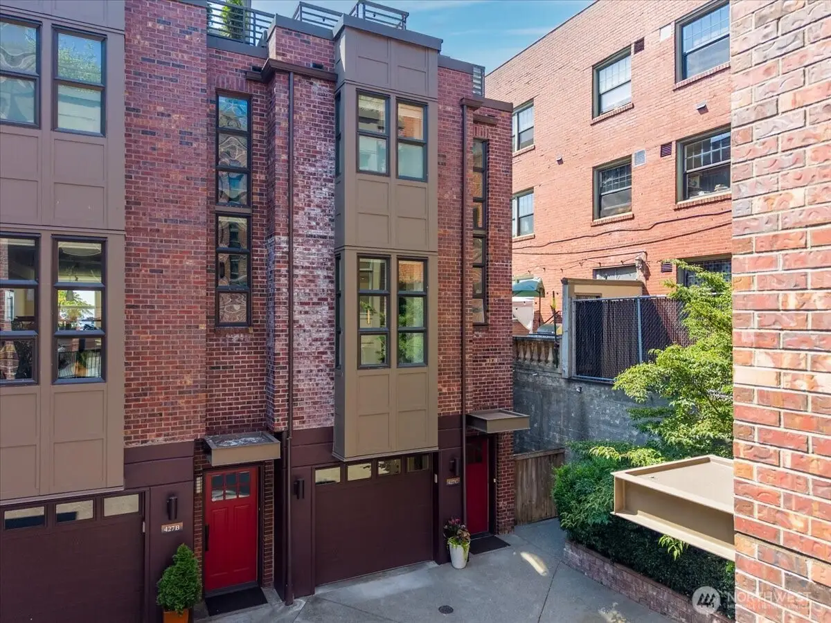 427 13th Avenue E #C, Seattle, WA 98102 - #1