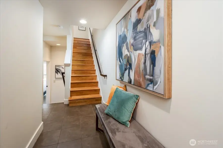 427 13th Avenue E #C, Seattle, WA 98102 - #3