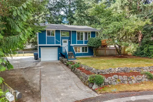 7080 E Cascade Court, Port Orchard, WA 98366