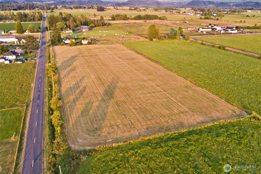 212 SE 448th Street, Enumclaw, WA 98022 - #3