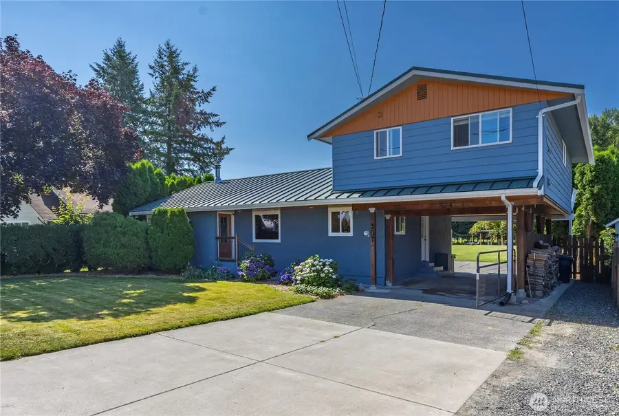 307 Lincoln Street, Everson, WA 98247 - #2