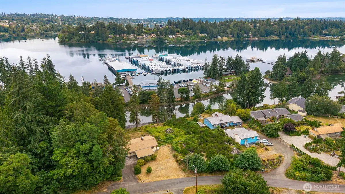 2722 Vincent Way Nw, Bremerton, WA 98312 - #1