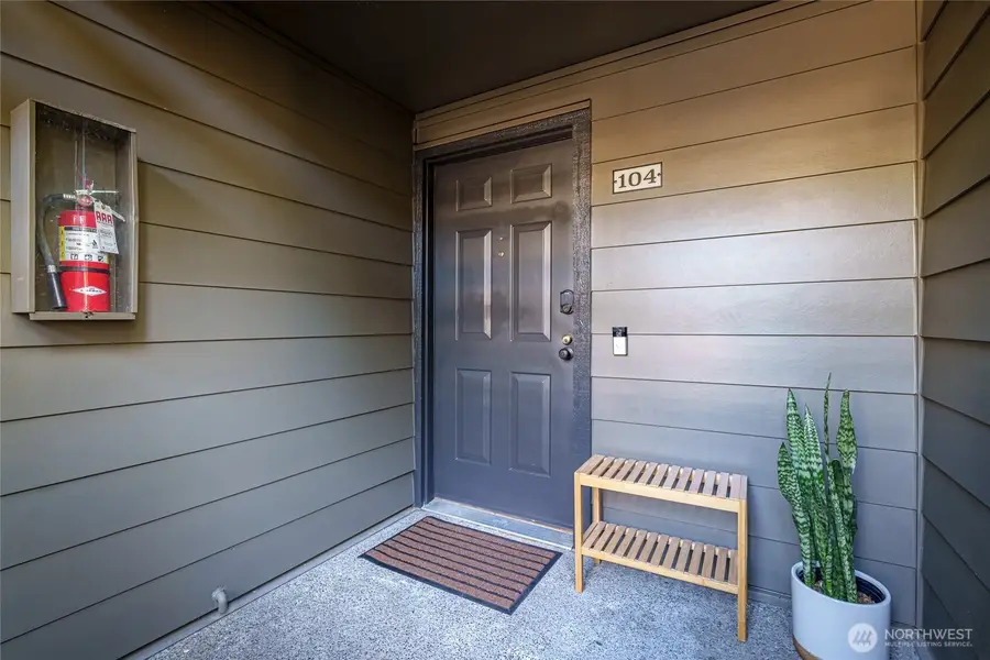 1819 N 107th Street #104, Seattle, WA 98133 - #2