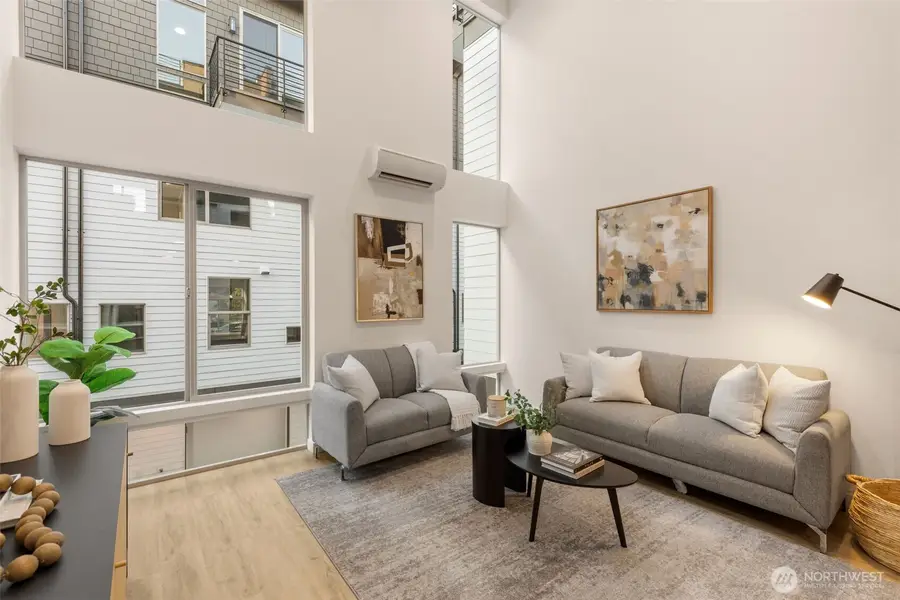 4420 Midvale Avenue N, Seattle, WA 98103 - #2