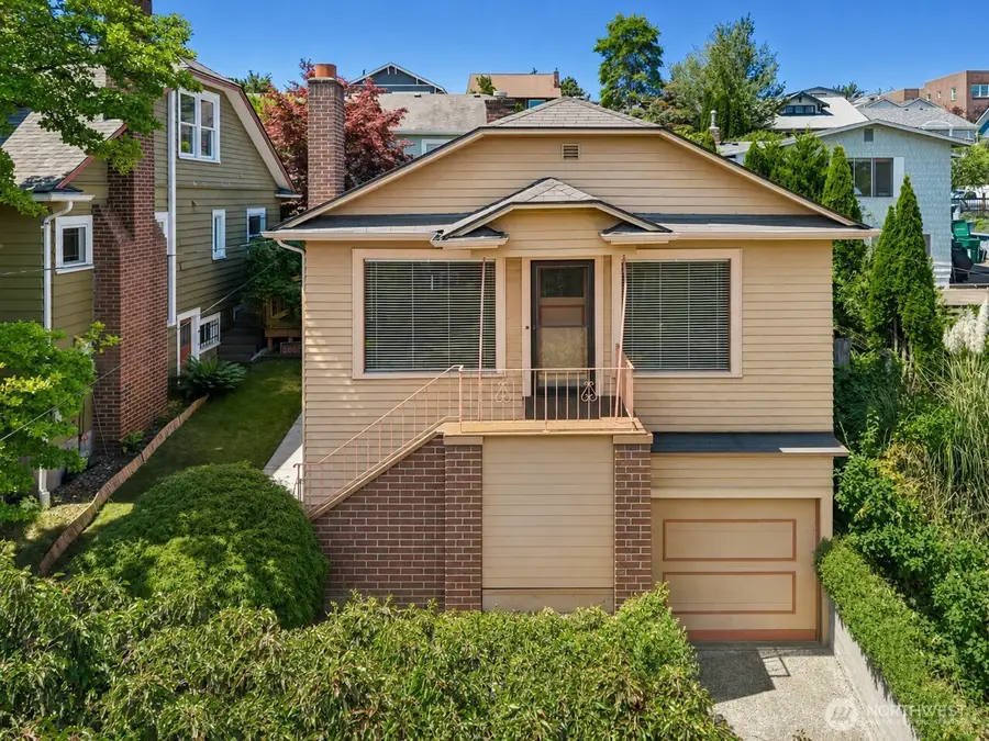 6505 Dayton Avenue N, Seattle, WA 98103 - #2