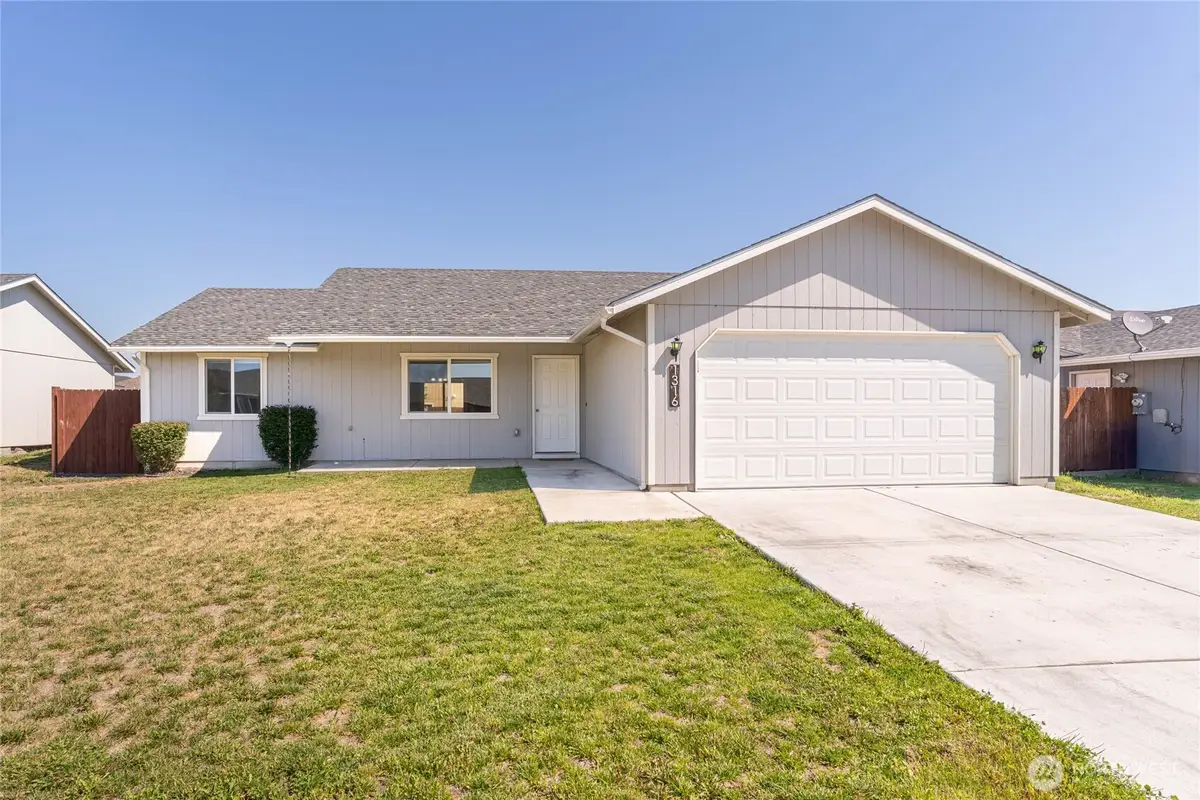 1316 W Electra Street, Moses Lake, WA 98837 - #1