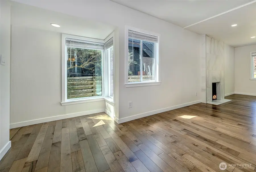 3806 35th Avenue W #Unit 1, Seattle, WA 98199 - #3