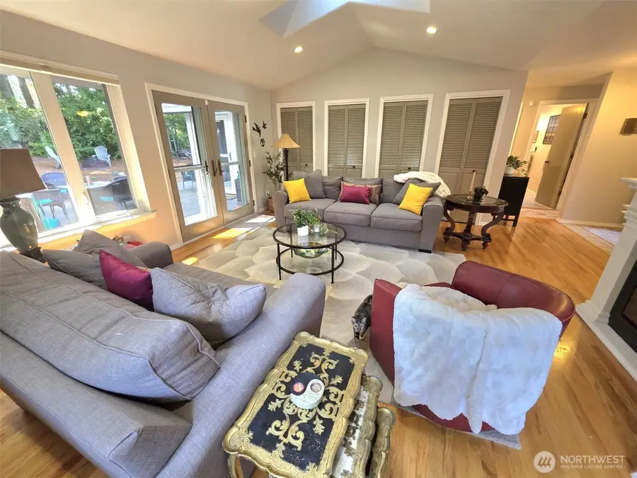 5021 Beverly Drive Ne, Olympia, WA 98516 - #3
