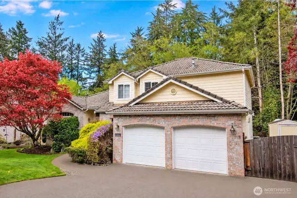 403 Sheridan Place, Steilacoom, WA 98388