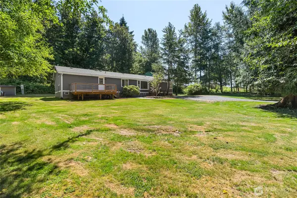 390 Van Wyck Road, Bellingham, WA 98226