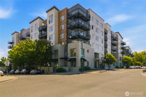 15100 6th Avenue Sw #310, Burien, WA 98166