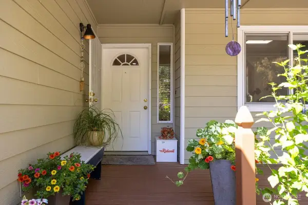 1342 Whatcom St, Bellingham, WA 98229