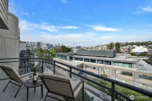 1550 Eastlake Avenue E #503, Seattle, WA 98102