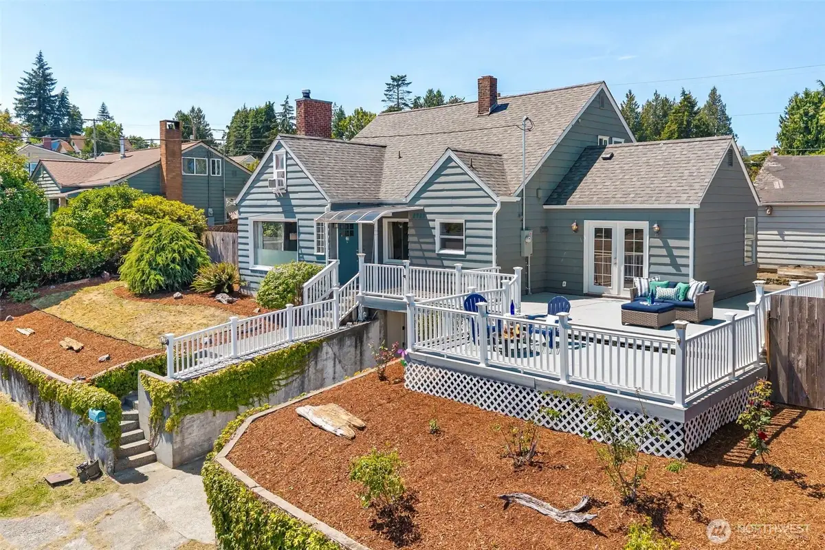 2425 N Wycoff Avenue, Bremerton, WA 98312 - #1