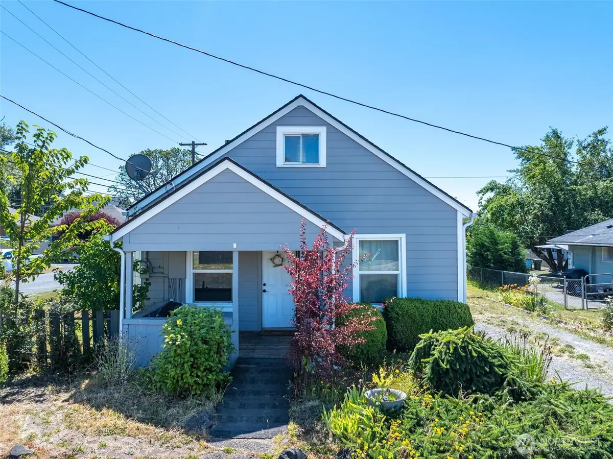 117 SW 12th Street, Chehalis, WA 98532 - #1