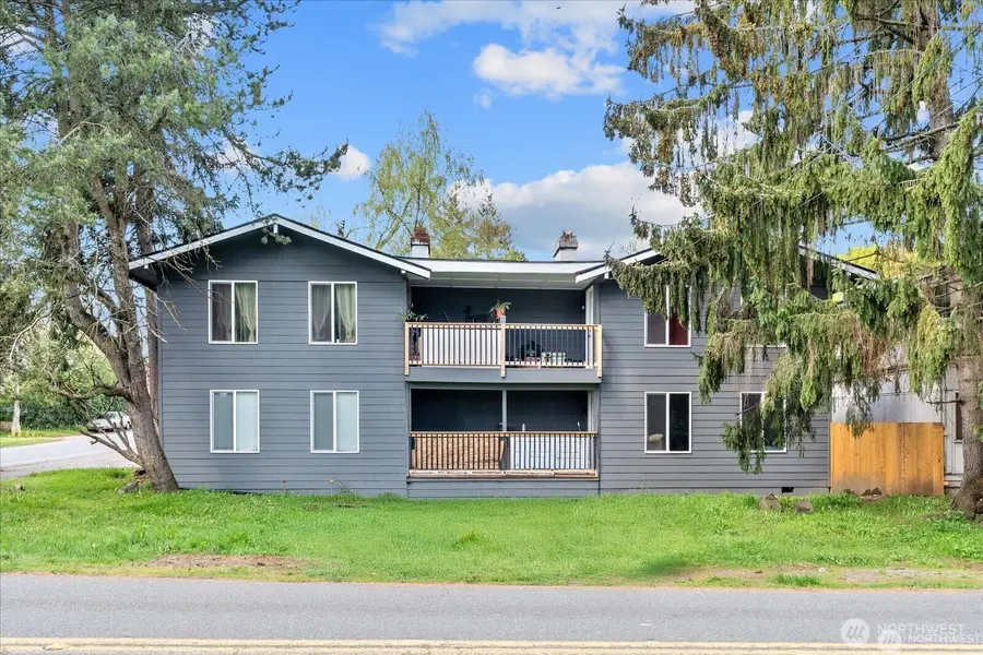 10443 17th Avenue Sw, Seattle, WA 98146 - #2