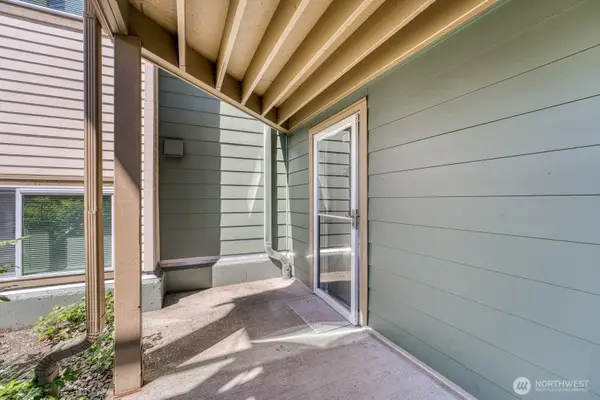 3008 N Narrows Drive #F103, Tacoma, WA 98407