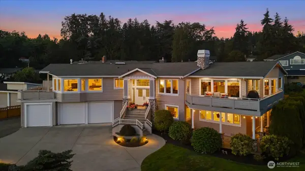 809 Driftwood Place, Edmonds, WA 98020