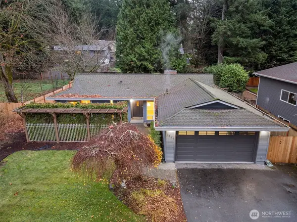 9024 171st Avenue Ne, Redmond, WA 98052