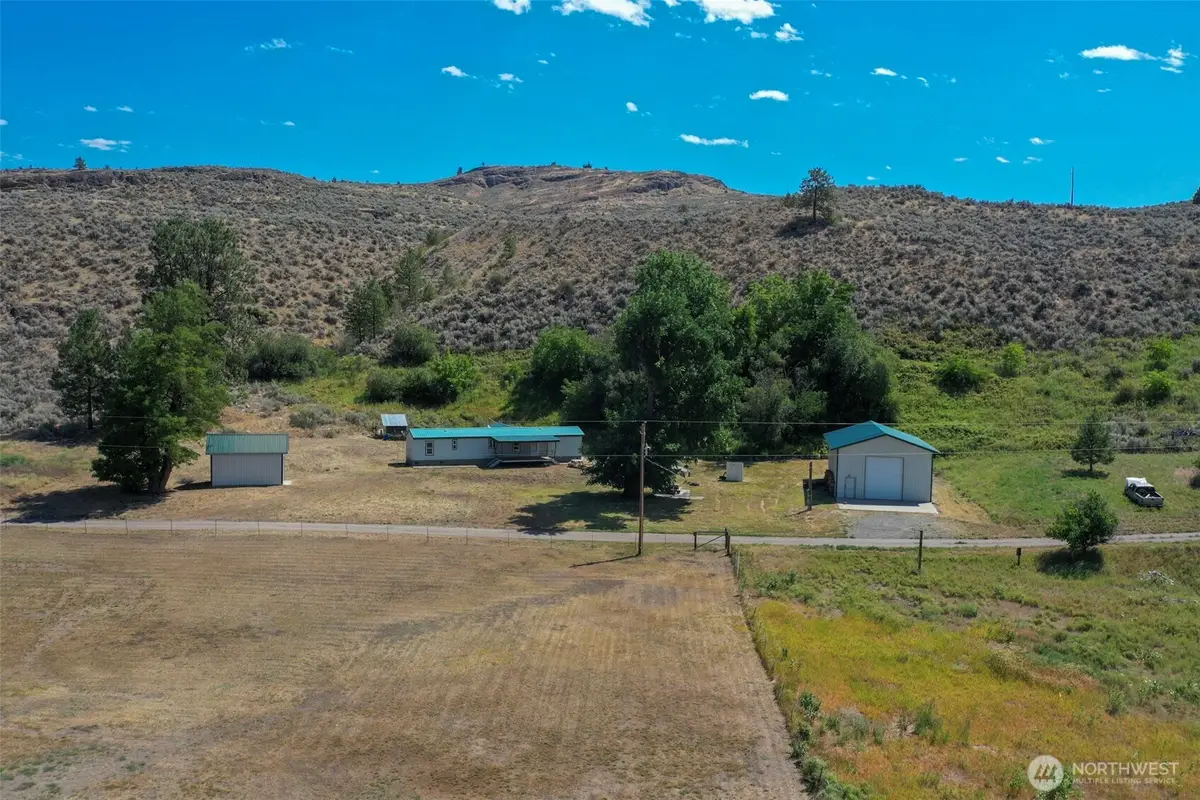 87 Canyon Creek Rd, Oroville, WA 98844 - #1