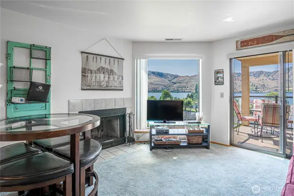 100 Lake Chelan Shores #17-11, Chelan, WA 98816