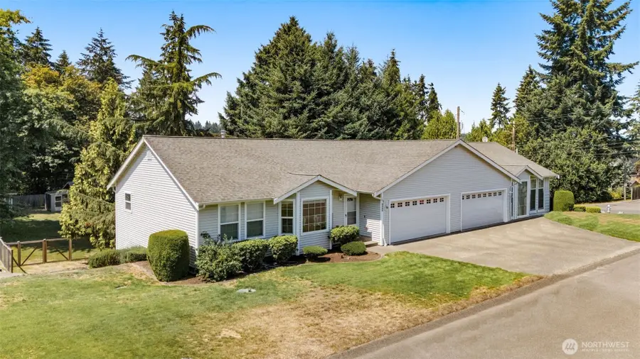 5306 51st Avenue Ct W, University Place, WA 98467 - #3