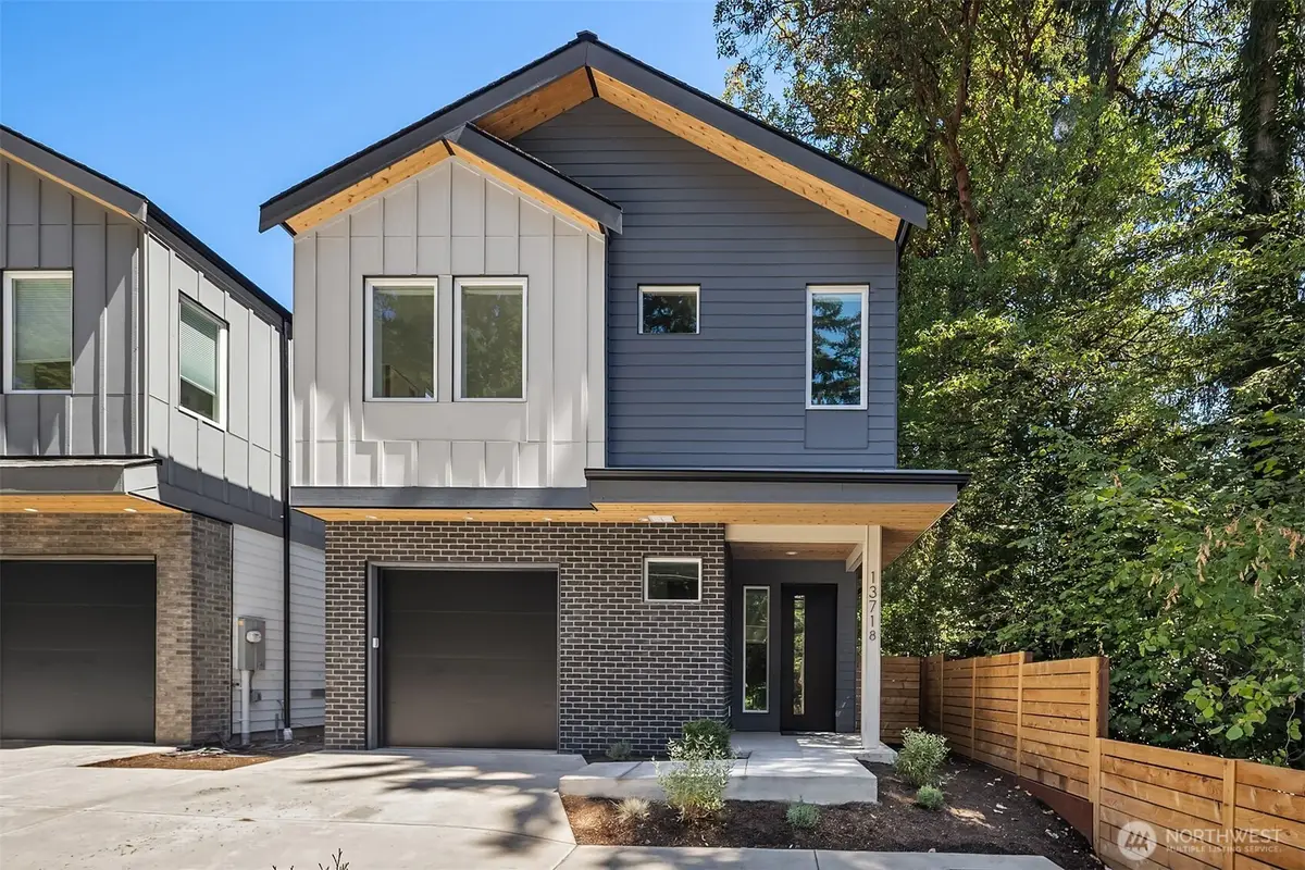 13718 84th Avenue Ne, Kirkland, WA 98034 - #1