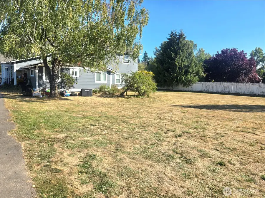 13711 Vickery Avenue E, Tacoma, WA 98446 - #2