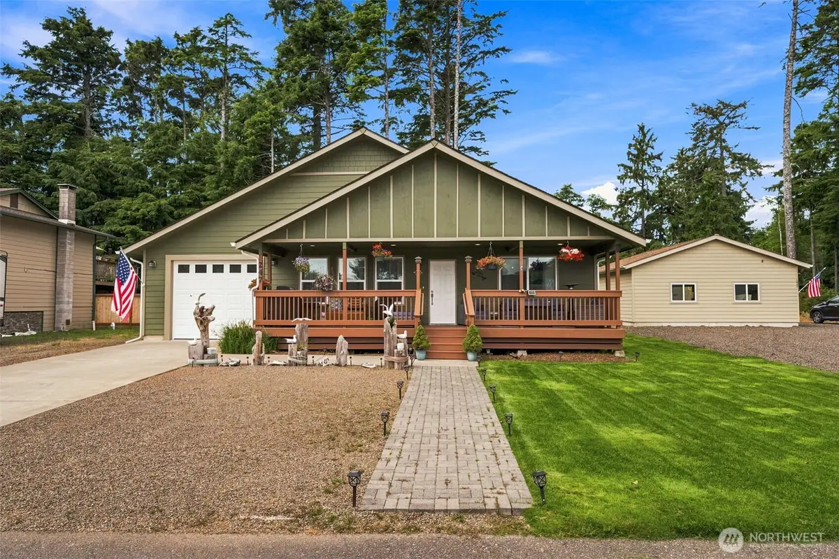 247 Fisher Avenue Ne, Ocean Shores, WA 98569 - #1
