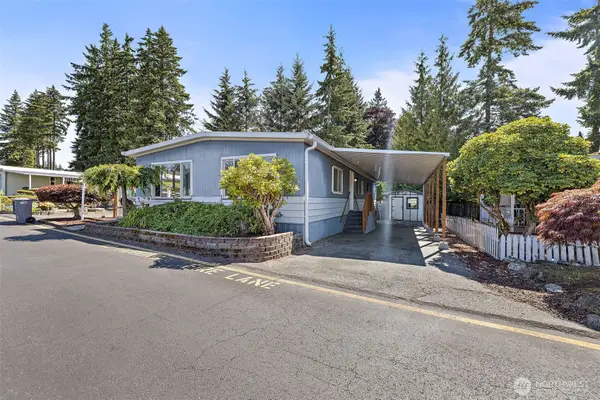 3832 164th Street Sw #19, Lynnwood, WA 98087