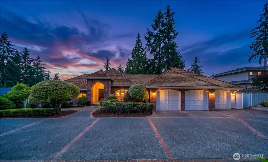 9416 NE 25th Street, Clyde Hill, WA 98004 - #2