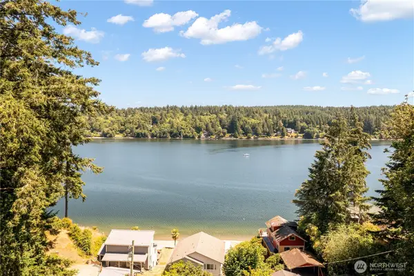 310 Fir Lane Nw, Lakebay, WA 98349